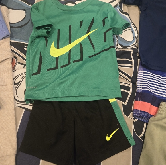 Toddler Boy 3t Bundle! - Picture 8 of 16